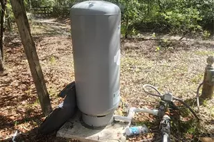 217 Lakeview Dr, Melrose, FL 32666 - Photo 10