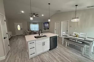 20751 SW Cardinal Ave, Dunnellon, FL 34431 - Photo 6