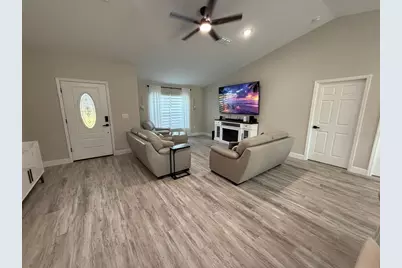 20751 SW Cardinal Avenue, Dunnellon, FL 34431 - Photo 8