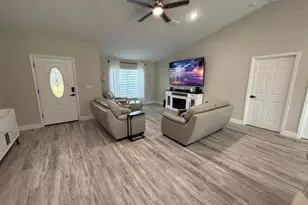 20751 SW Cardinal Ave, Dunnellon, FL 34431 - Photo 8