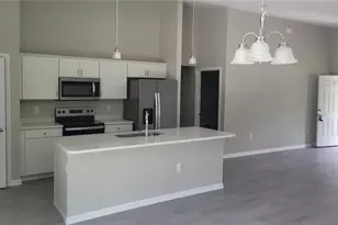 24300 SW Sea Cliff Ave, Dunnellon, FL 34431 - Photo 6