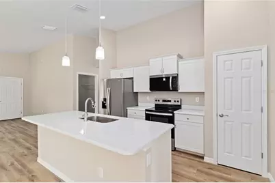 24300 SW Sea Cliff Avenue, Dunnellon, FL 34431 - Photo 14