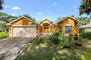 39911 Bayview Dr, Lady Lake, FL 32159 - Photo 1