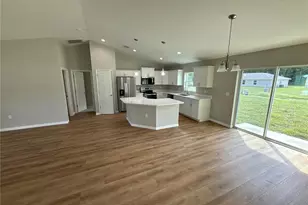 17620 SW 112th Ln, Dunnellon, FL 34432 - Photo 2