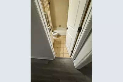 507 NW 39th Road #220, Gainesville, FL 32607 - Photo 16