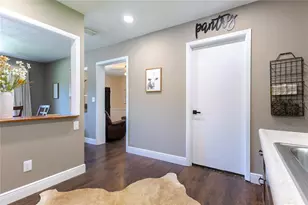 19780 SW Rainbow Lakes Blvd, Dunnellon, FL 34431 - Photo 6