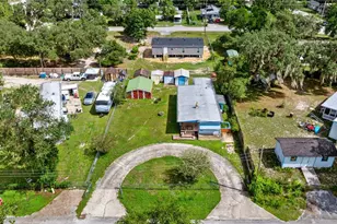 1501 SE 186th Ct, Silver Springs, FL 34488 - Photo 2