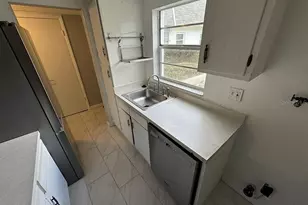 1556 SE 27th St, Ocala, FL 34471 - Photo 4