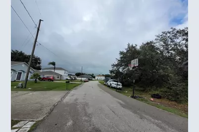 1946 Manatee Ct, Poinciana, FL 34759 - Photo 8