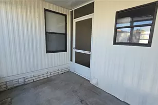 615 NE Cottage Park Ln, Leesburg, FL 34748 - Photo 16