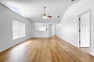 6554 Gentle Ben Cir, Wesley Chapel, FL 33544 - Photo 12