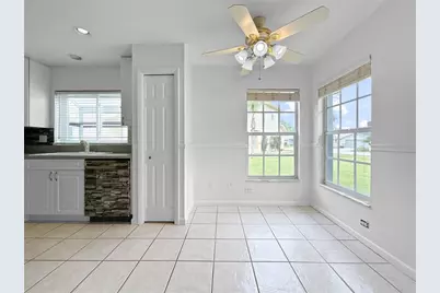 6554 Gentle Ben Circle, Wesley Chapel, FL 33544 - Photo 18