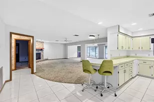 9835 Wedgewood Ln, Leesburg, FL 34788 - Photo 12