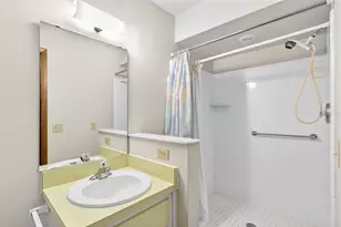 9835 Wedgewood Ln, Leesburg, FL 34788 - Photo 32