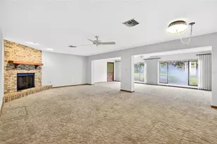 9835 Wedgewood Ln, Leesburg, FL 34788 - Photo 16