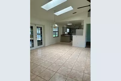 2827 NE 31st Place, Ocala, FL 34479 - Photo 8