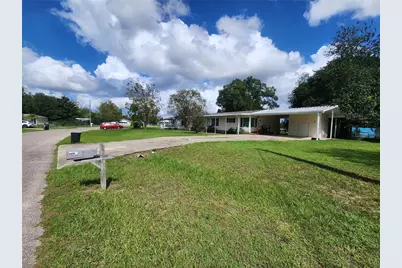 6741 NE 1st Place, Ocala, FL 34470 - Photo 2
