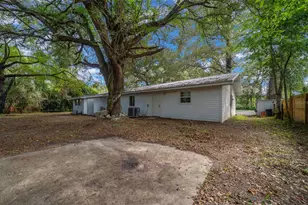 11350 NW 108th Terrace, Chiefland, FL 32626 - Photo 2