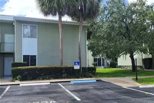 585 Fairways Cir, Ocala, FL 34472 - Photo 20