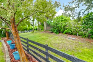 16946 SE 93rd Cuthbert Cir, The Villages, FL 32162 - Photo 52