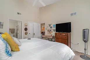 9025 Colby Dr, Fort Myers, FL 33919 - Photo 6