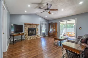 13425 NE 217th Ct, Fort Mc Coy, FL 32134 - Photo 10