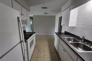 25 Beverly Hills Blvd, Beverly Hills, FL 34465 - Photo 30