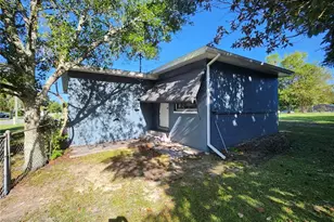 25 Beverly Hills Blvd, Beverly Hills, FL 34465 - Photo 18