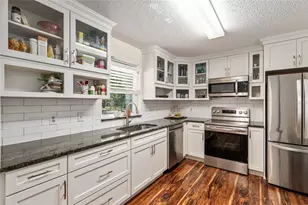 8711 SW 90th St, Ocala, FL 34481 - Photo 2