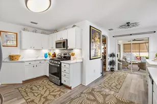 17694 SE 84th Peyton Ct, The Villages, FL 32162 - Photo 14