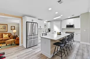 720 Orchid St, Lady Lake, FL 32159 - Photo 16