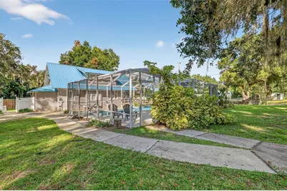 14586 SE 139th Place, Eastlake Weir, FL 32133 - Photo 12