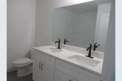 5890 SE 171st Court, Ocklawaha, FL 32179 - Photo 10