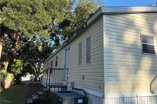 102 3rd St, Lady Lake, FL 32159 - Photo 16