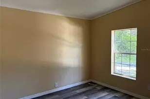 102 3rd St, Lady Lake, FL 32159 - Photo 12