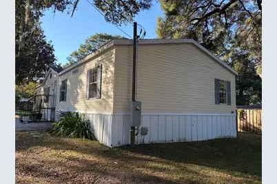 102 Third Street, Lady Lake, FL 32159 - Photo 2