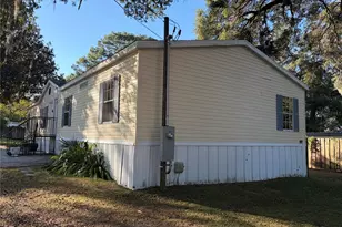 102 3rd St, Lady Lake, FL 32159 - Photo 2