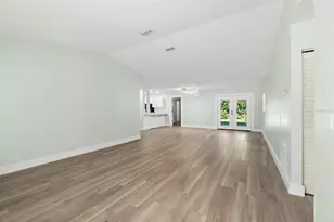 85 Black Bear Ln, Palm Coast, FL 32137 - Photo 4