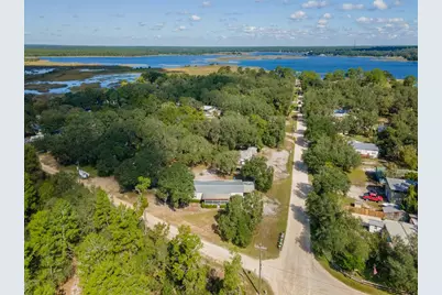 24797 NE 135th Street, Salt Springs, FL 32134 - Photo 1