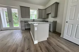 902 SW 2nd St, Ocala, FL 34471 - Photo 6