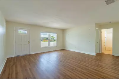 9221 40th Way N #5, Pinellas Park, FL 33782 - Photo 12