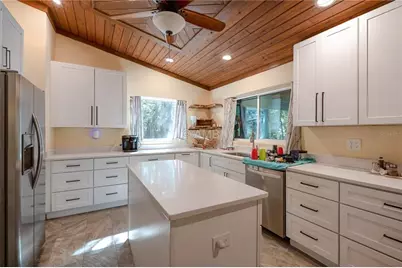 82 Young Drive, Inglis, FL 34449 - Photo 14