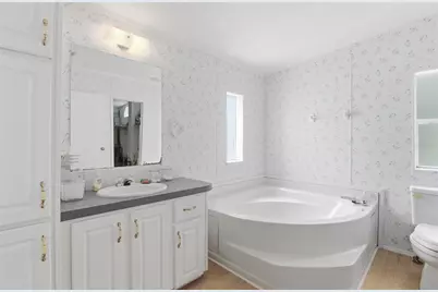 16656 SE 175th Terrace Road, Weirsdale, FL 32195 - Photo 32