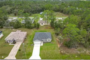 6526 N Earlshire Terrace, Citrus Springs, FL 34434 - Photo 4