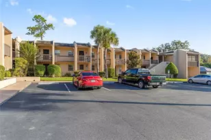 2437 NE 6th St, Ocala, FL 34470 - Photo 2