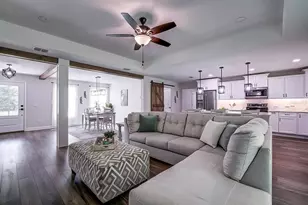 2143 W Hampshire Blvd, Citrus Springs, FL 34434 - Photo 2