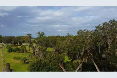 11701 SE Highway 464, Ocklawaha, FL 32179 - Photo 10