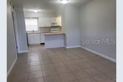 1100 E Caroline Street #115, Tavares, FL 32778 - Photo 8