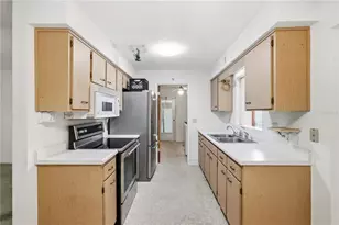 52 Beverly Hills Blvd, Beverly Hills, FL 34465 - Photo 12