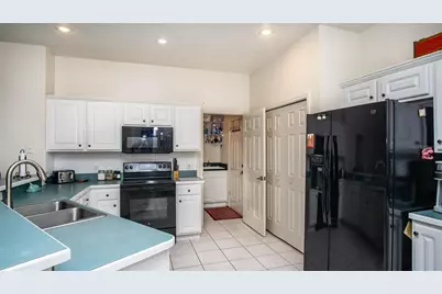 8130 SW 215th Terrace, Dunnellon, FL 34431 - Photo 10